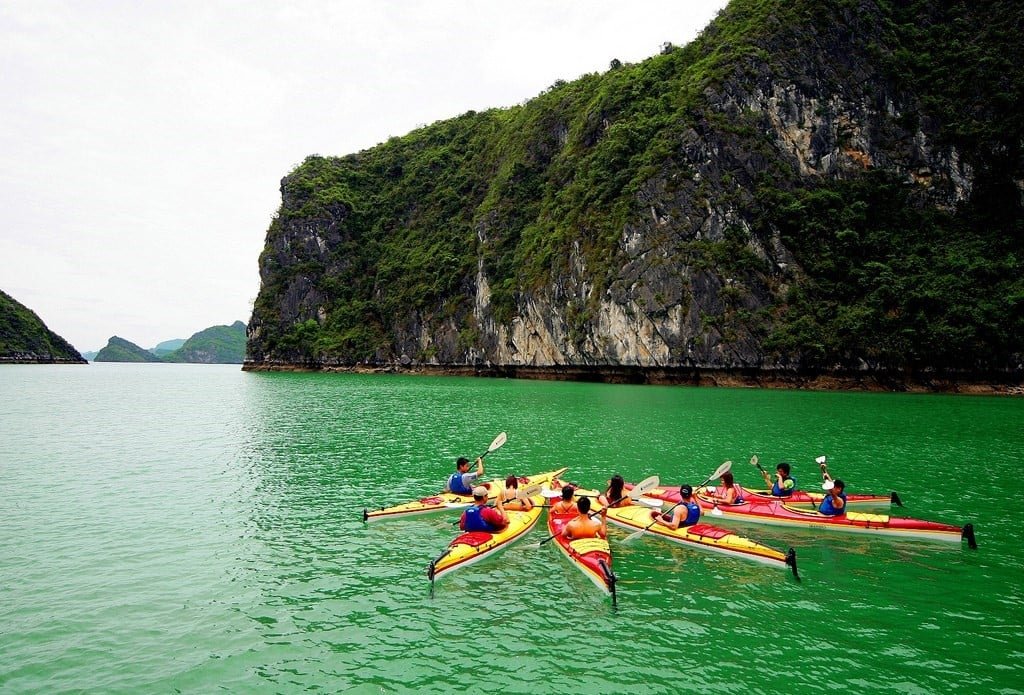 Halong Bay Tour 4 Days